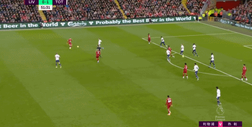 C罗主动把点球机会让给马内，一个举动彻底粉碎自私的质疑