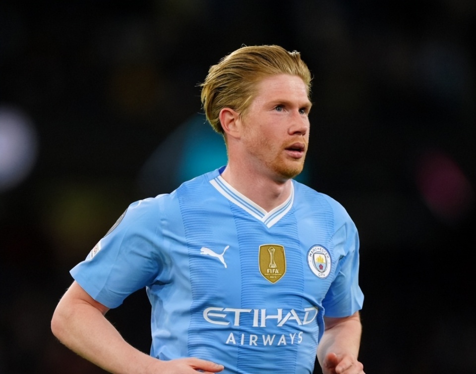 状态火热！穆雷首节6中4得到10分2篮板1助攻