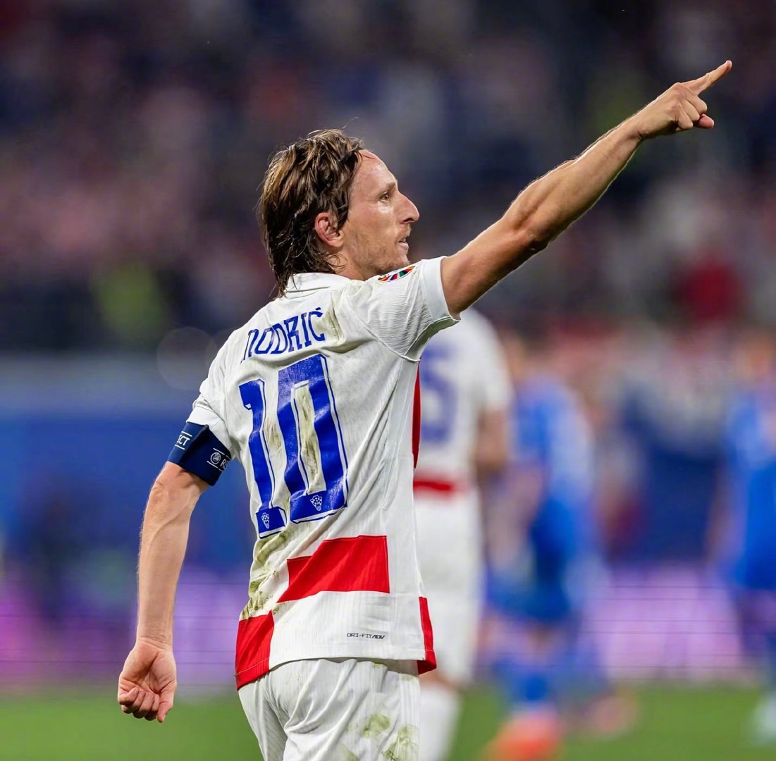 洪明甫：孙兴慜要保持竞技状态，若去美职联可先适应世界杯环境